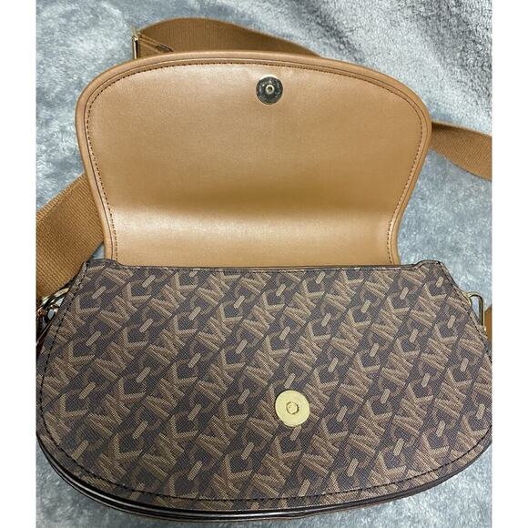 Michael Kors Mila Medium Empire Signature Logo Messenger Bag - Picture 10 of 16